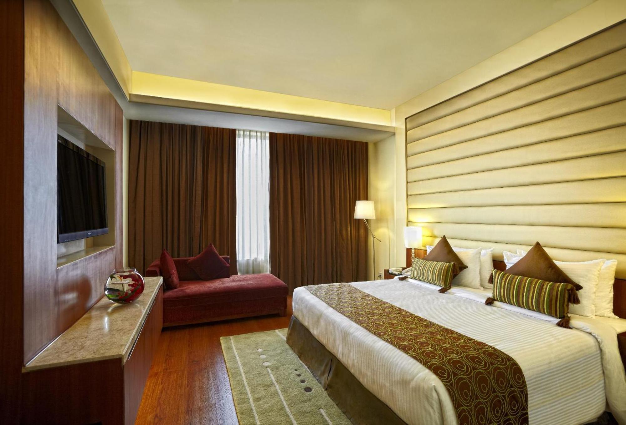 Radisson Blu Hotel Rudrapur Esterno foto