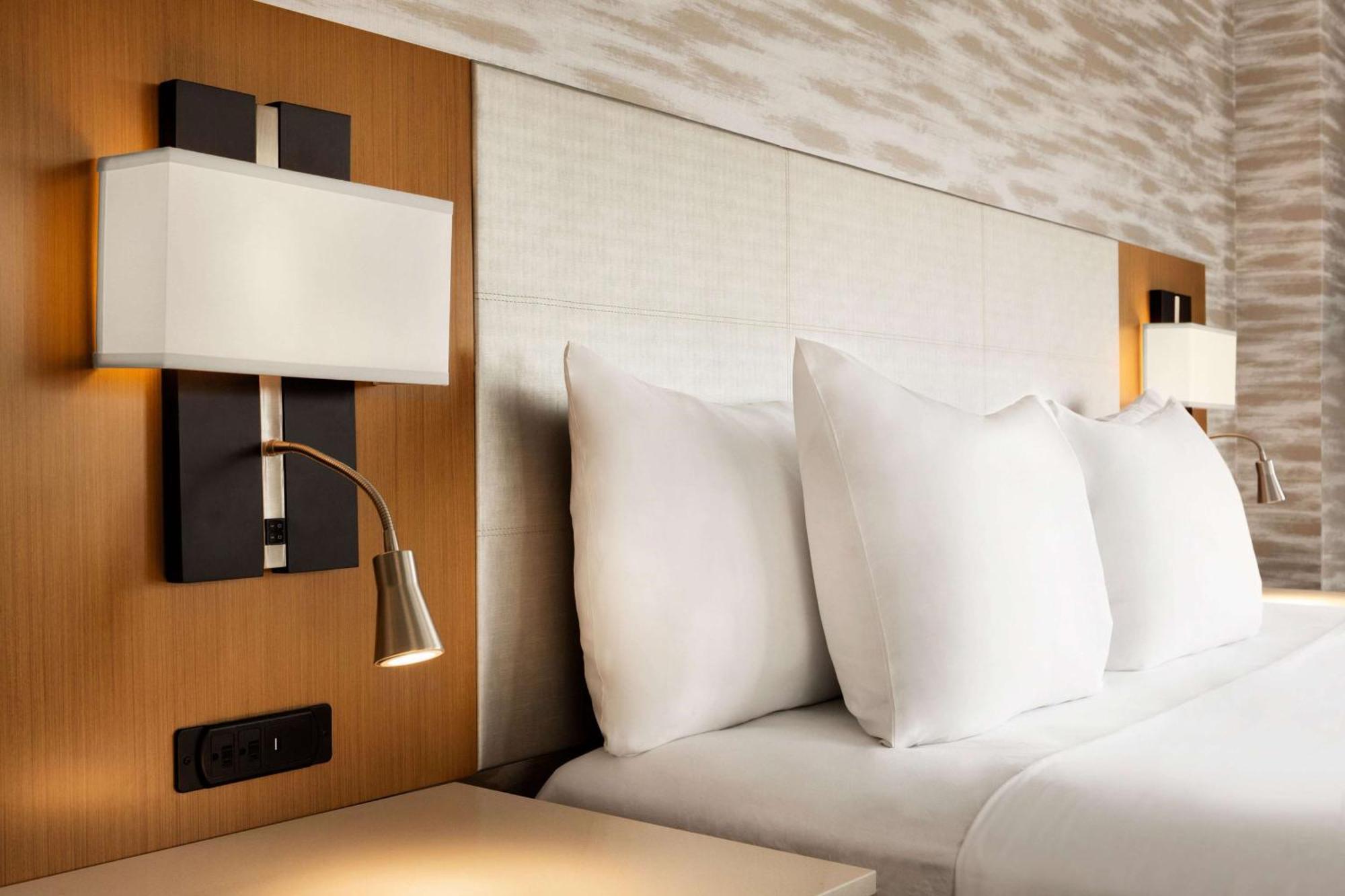 Radisson Blu Hotel Rudrapur Esterno foto