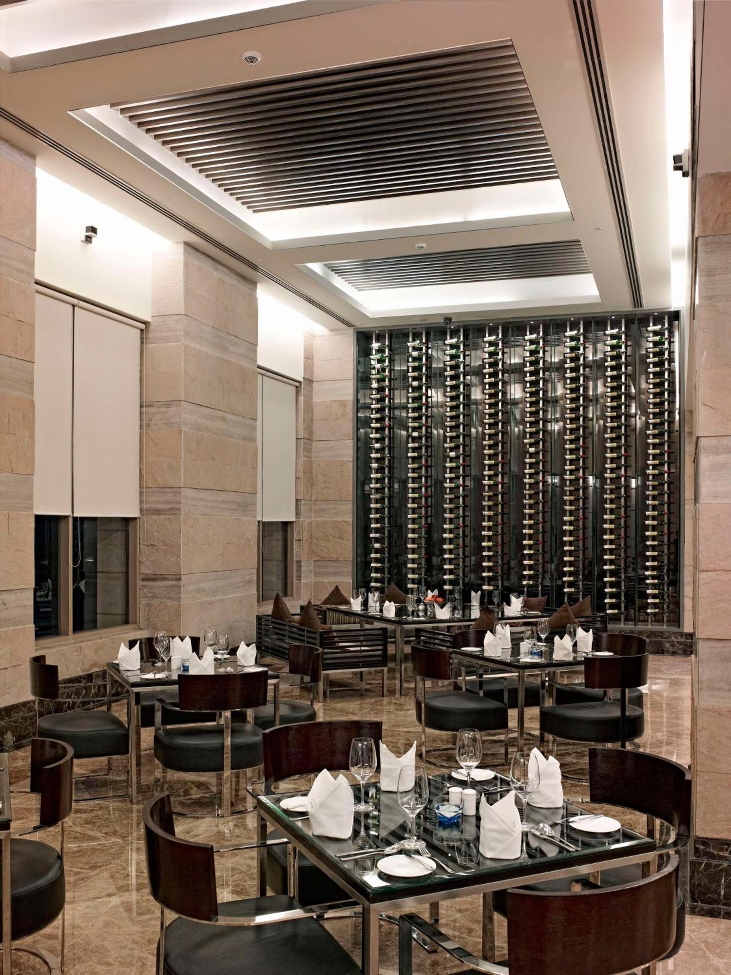 Radisson Blu Hotel Rudrapur Esterno foto